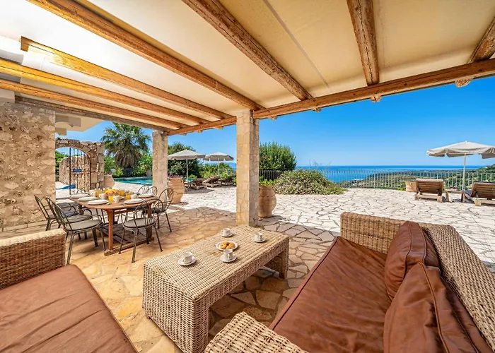 Hlazeika By Skala (Kefalonia)